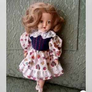 Vintage, 13-14in Cindy or Roberta Composition-Plastic Doll